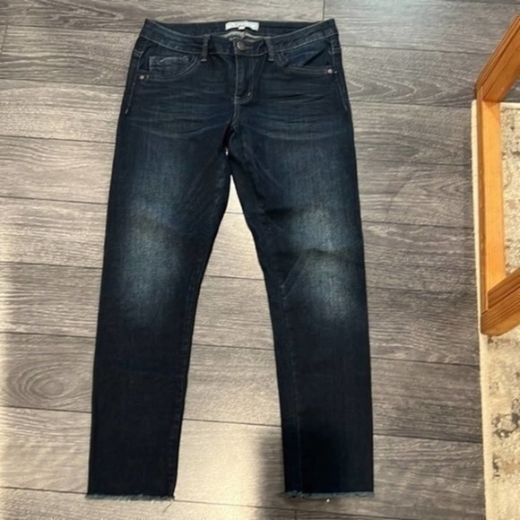 Ab'Solution Raw Hem Skinny Jeans
WIT & WISDOM - Picture 4 of 7